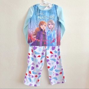 NWT frozen pajama set